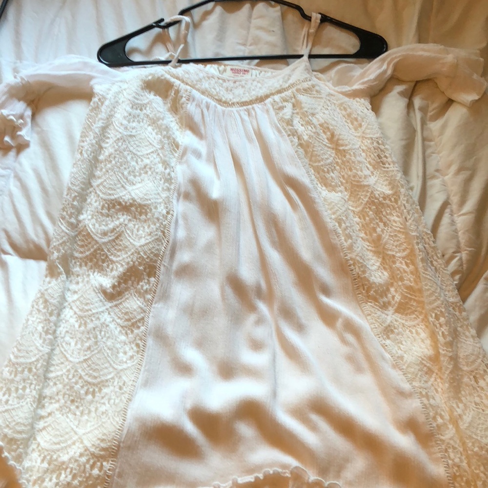 Short White Flowey Dress